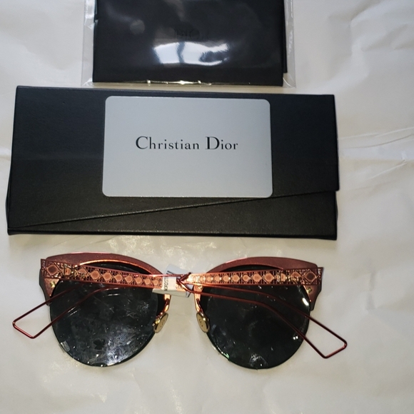 Dior Sunglasses - Picture 3 of 8
